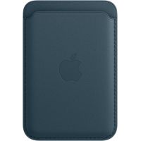 Кожаный чехол-бумажник Apple MagSafe для iPhone 12 / 12 Pro, «балтийский синий»