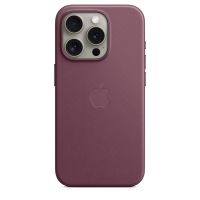 Накладка Apple FineWoven Case с MagSafe для iPhone 15 Pro, бордовый