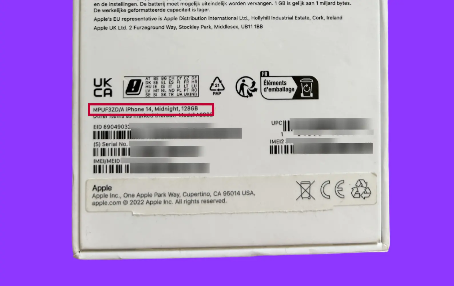 Модель iPhone на коробке
